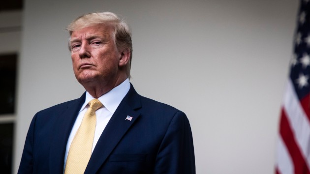 getty_71219_trumprosegarden