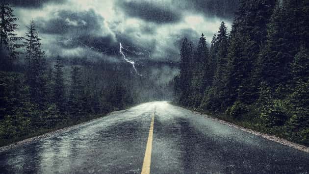 istock_071519_lightningstrike