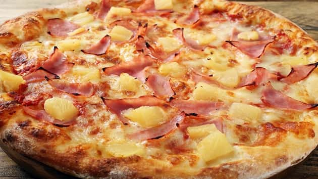istock_071919_pineapplepizza