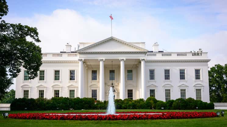 istock_072919_whitehousemeeting