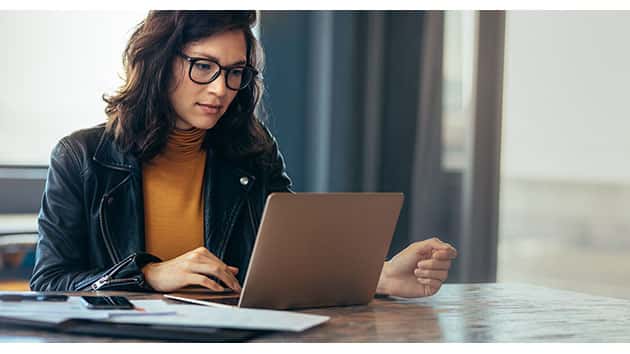 istock_0805119_computer