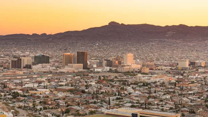 istock_080619_elpasovisit