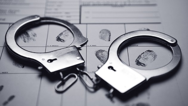 istock_82919_handcuffsprints
