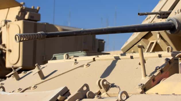 istock_91019_bradleytank