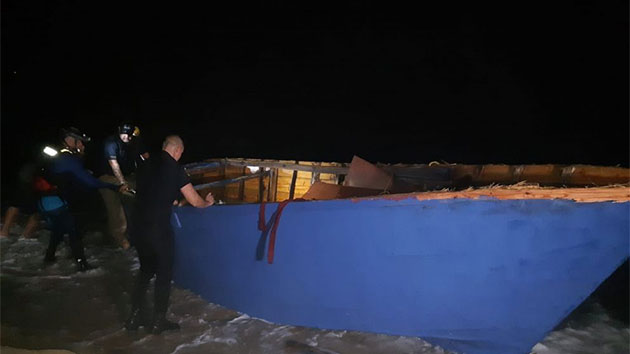 091519_uscbp_sunkenboat