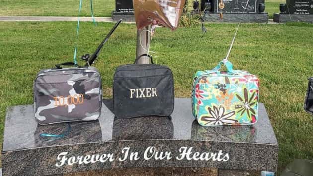 mom-heartbreaking-lunchbox-ht-main-190923_hpmain_16x9_992