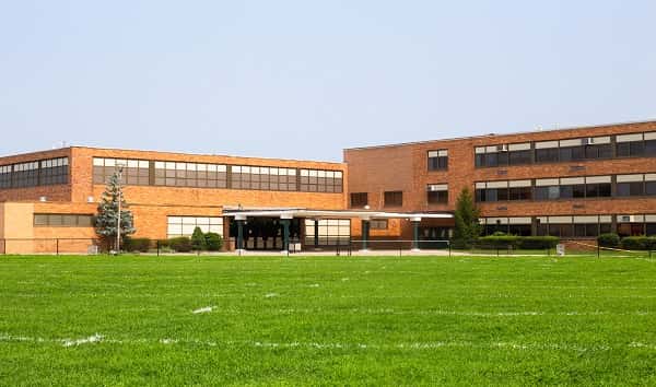 istock_100319_highschool