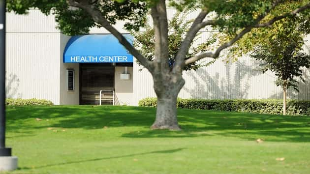 101219_istock_healthcenter