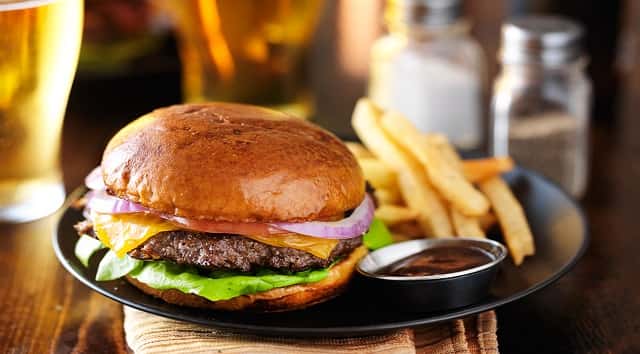 061418_thinkstock_hamburger