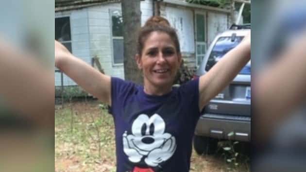 adrienne-quintal-fb-winged_hpmain_4x3_992