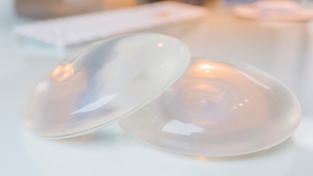 istock_102419_implants