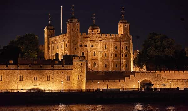 getty_102419_tower_of_london