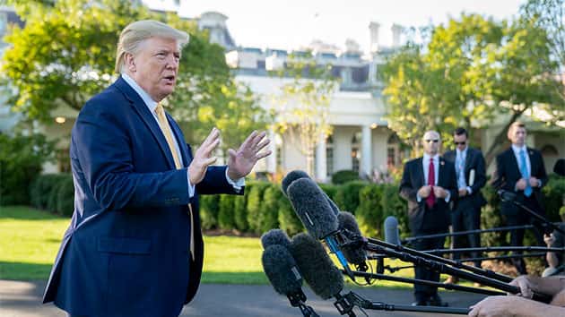 110119_whitehouse_trumpukraine