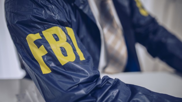 istock_111319_fbiagent