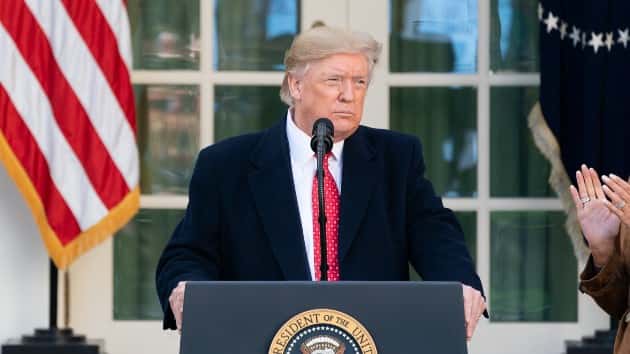 wh_12319_trumppodium