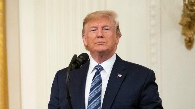 wh_12319_trumpclose