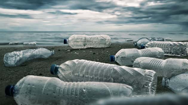 istock_121119_bottlesocean