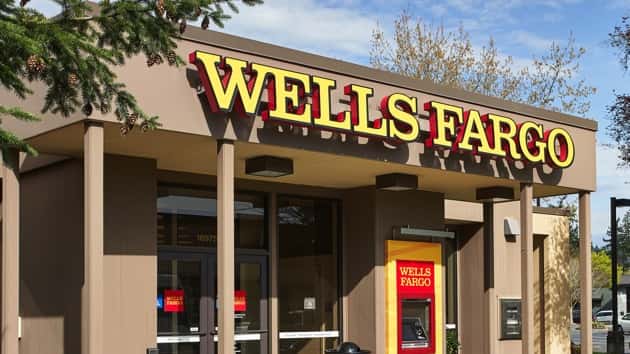 istock_121619_wellsfargovaultrobbery
