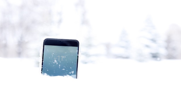 121819_istock_coldphone