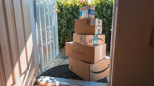 istock_amazonpackages_121919