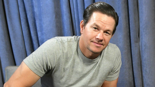 e_mark_wahlberg_10252017