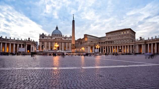 istock_1120_stpeterssq