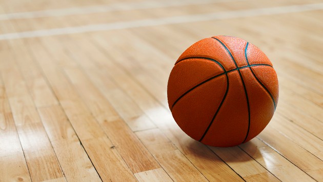 istock_11420_bballcourt