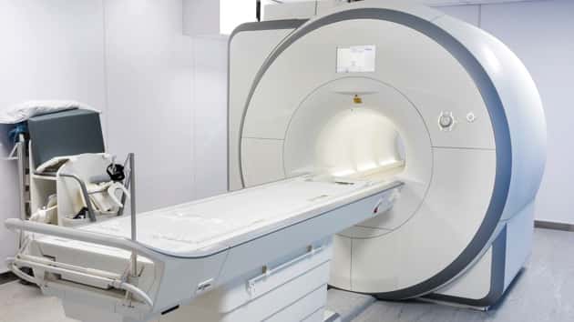 istock_012420_ctvocalchordscan