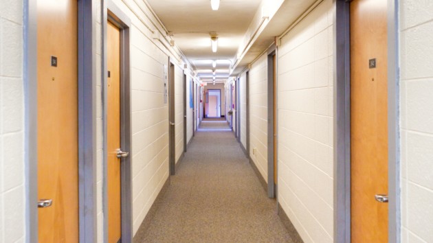 istock_12820_collegedormhall