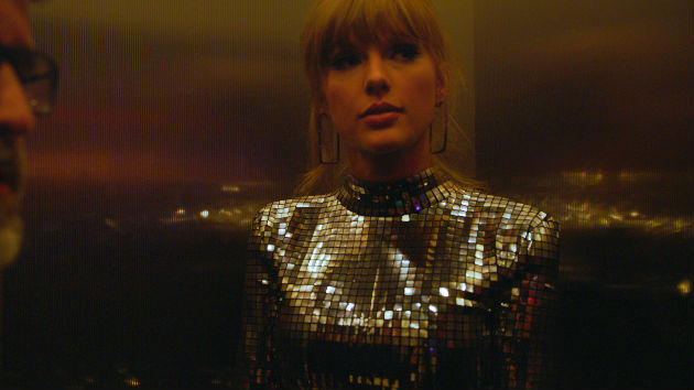 m_taylorswift_120419