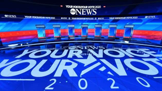 debate-stage-020207_hpmain_16x9_992201