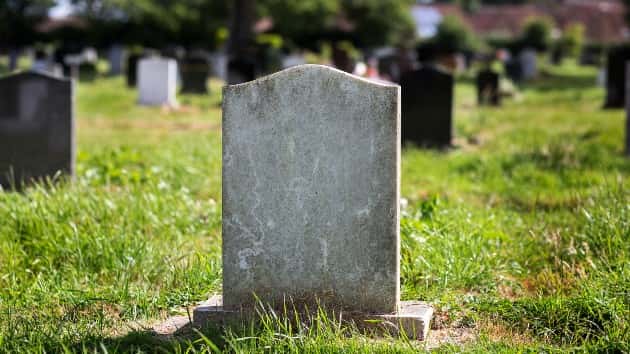 istock_22120_cemetary