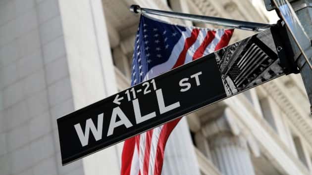 istock_22420_wallst