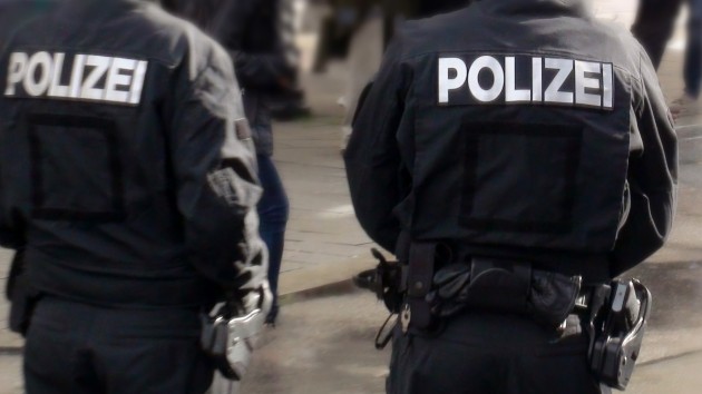 istock_22420_germanpolice