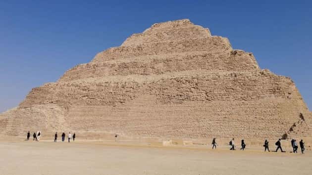 step-pyramid-04-abc-jef-200305_hpembed_4x3_992201