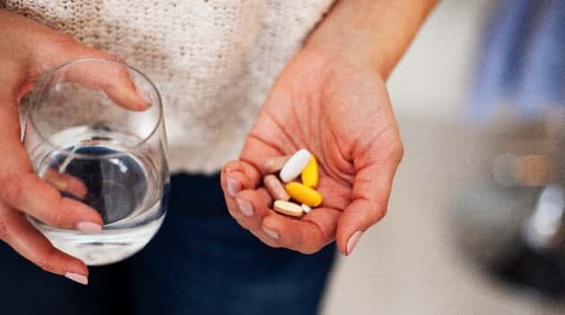 istock_031220_vitaminsupplements