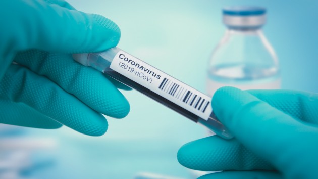 istock_31320_covidgloves