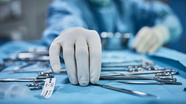 istock_32020_surgery