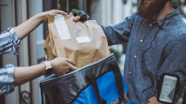 istock_32020_fooddelivery