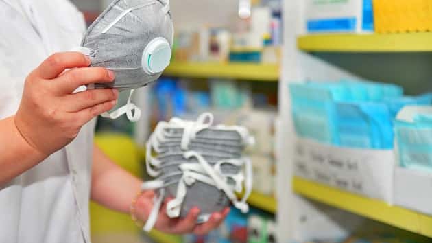 istock_032420_mask