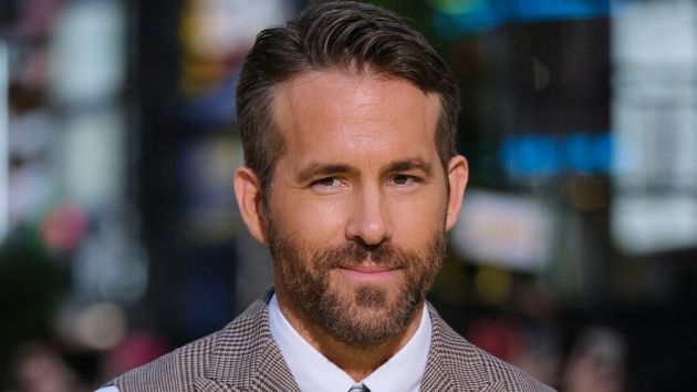 e_ryanreynolds_032420