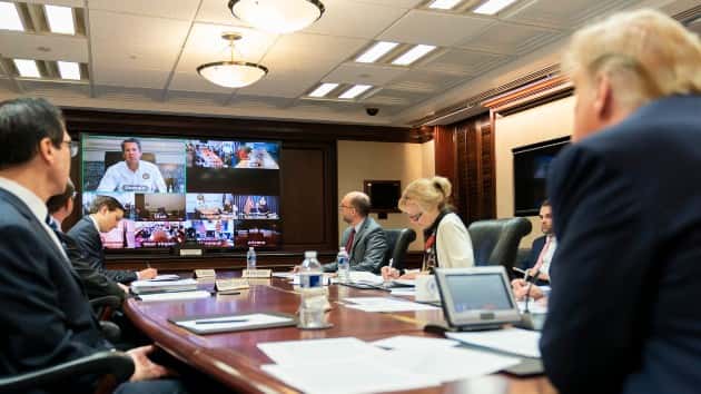 wh_32720_trumpgovcall