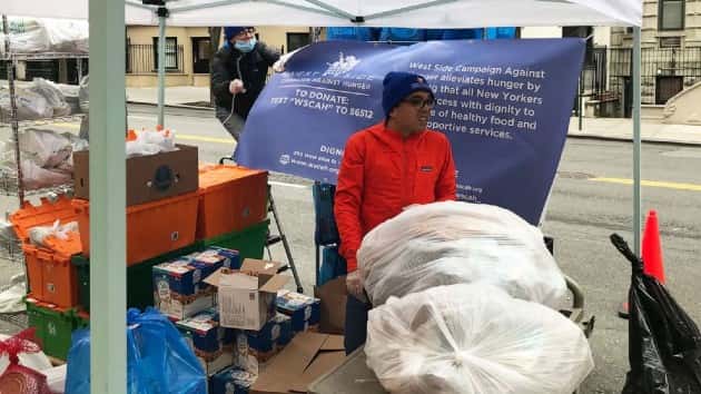 social-distancing-2-abc-aa-200325_hpembed_3x2_992201