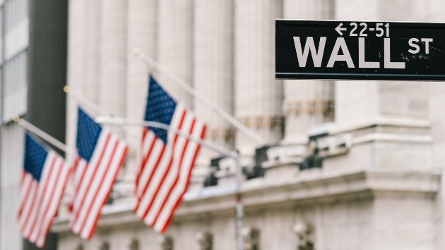 istock_32720_wallst