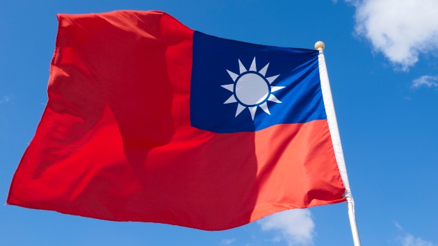 istock_4220_taiwanflag