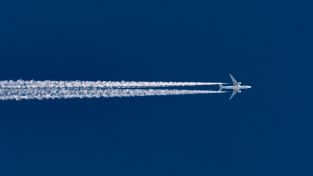 040720_aapsky_planes