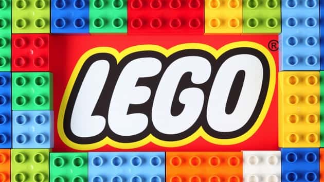istock_041420_legocovid