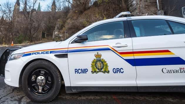 istock_42120_rcmp