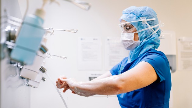 istock_42220_washinghandshealthcare