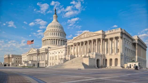 istock_52920_uscapbldg
